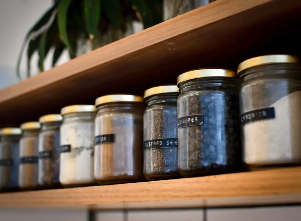 The Ultimate Guide to Organizing Your Spice Rack