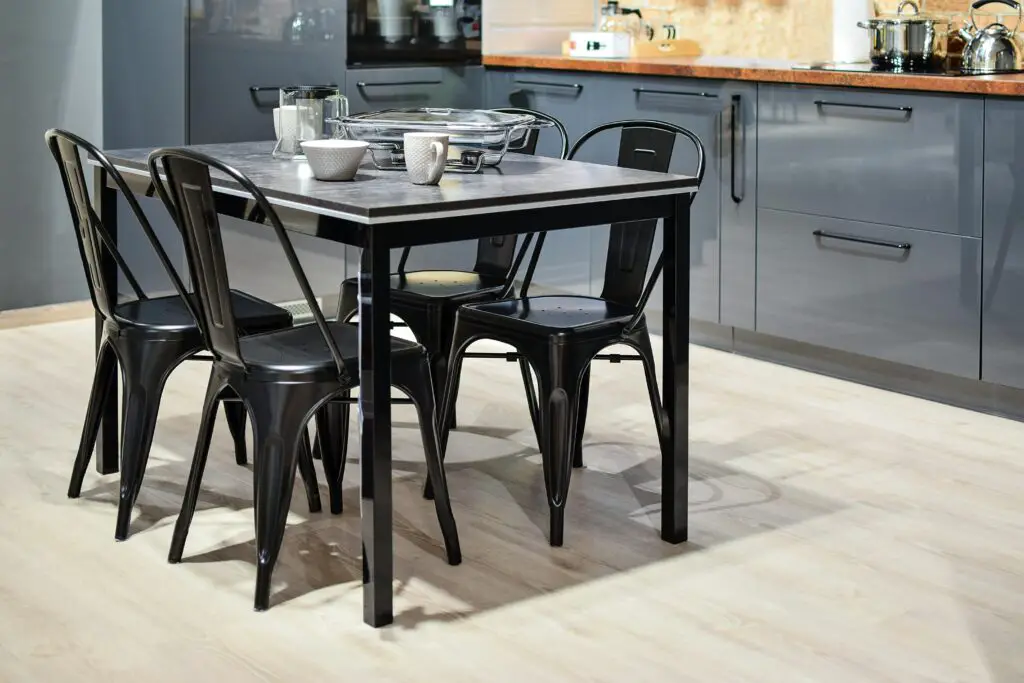 Best Folding Dining Table for Small Spaces