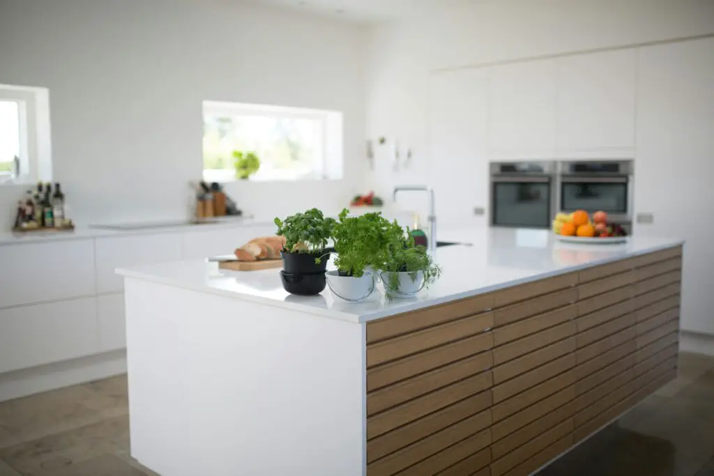 Clever Ways to Maximize Storage in Your Kitchen